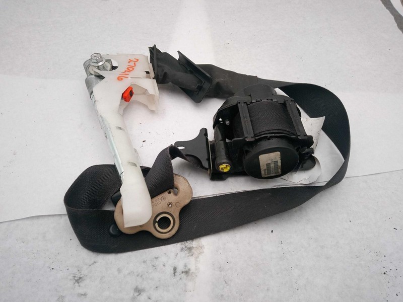2015 Nissan Sentra OEM Brown Seat Belt Driver Side Retractor 86K Miles