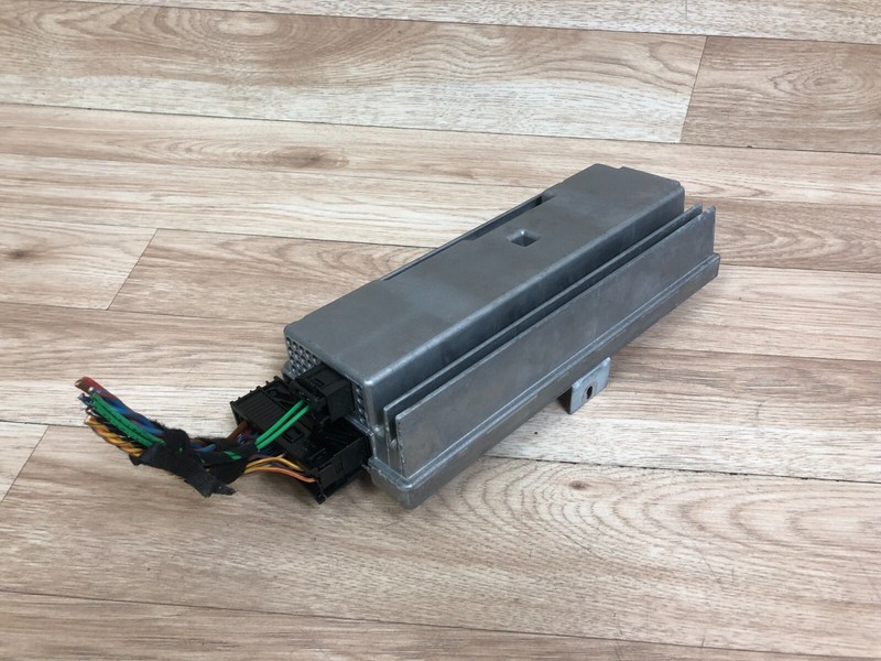 BMW OEM F01 F02 740 750 760 AMP TOP HIFI AUDIO SOUND SYSTEM BECKER AMPLIFIER