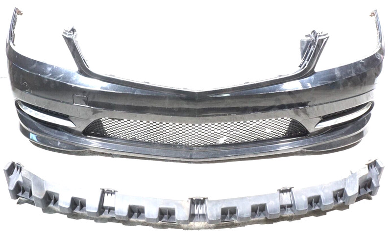2008 - 2011 MERCEDES C300 W204 FRONT BUMPER COVER BLACK C 040 OEM