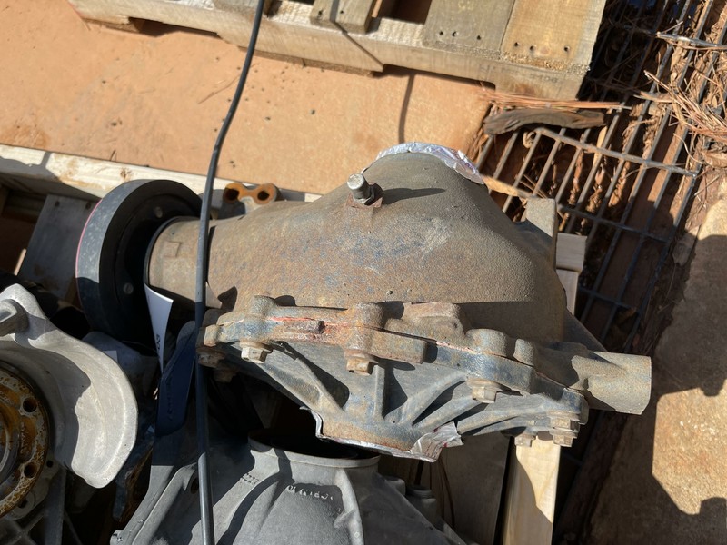 08-19 TOYOTA SEQIOA REAR CARRIER DIFFERENTIAL CASE ASSEMBLY OEM 3.91 RATIO