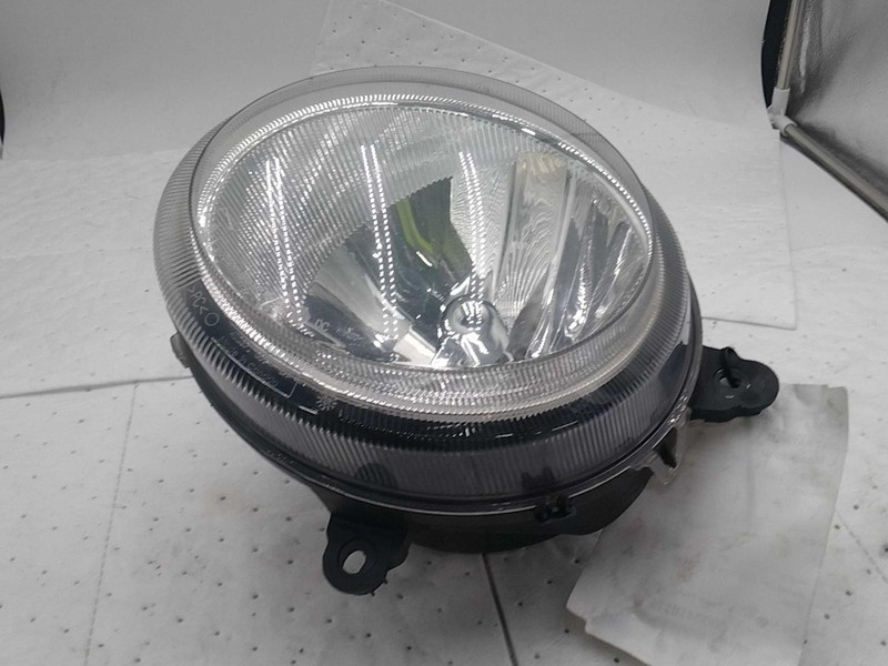 2017 Jeep Patriot Left Headlight Assembly Black OEM Used 135K Miles NJ25-25822