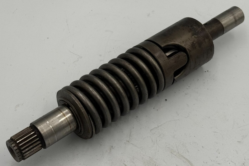 1975 Honda Goldwing GL1000 GL1 Engine Drive Shaft Final Gear GL 1000 Gold Wing
