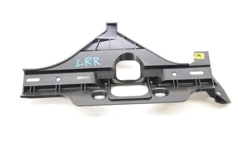 2010-2016 Porsche Panamera 970 4.8L Driver Left Trunk Lower B Pillar Bracket