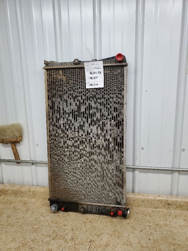 Radiator 1" Thick Without Coolant Level Indicator Fits 91-93 CAPRICE 308495