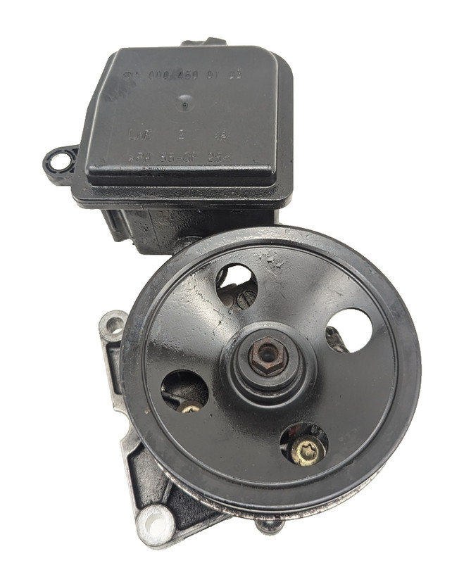 98-04 Mercede W208 E320 CLK430 SLK320 Power Steering Pump OEM