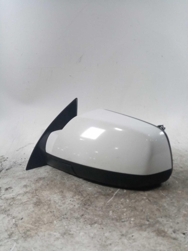 2013 GMC Terrain Left Door Mirror Assembly White OEM 47926 92K Miles