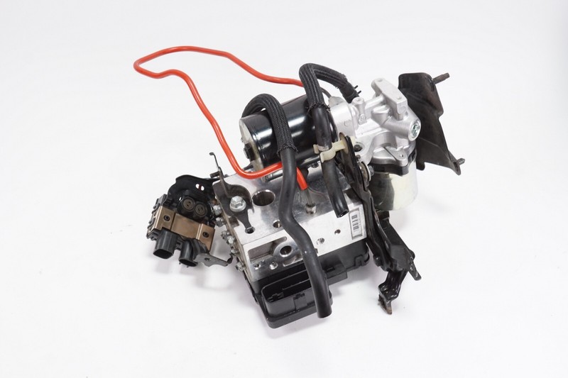 LEXUS LS460 LS600h ABS Pump Module VSA Modulator Valve OEM 2007 - 2017