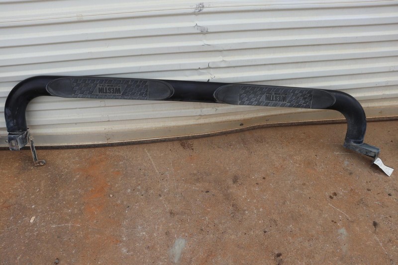 2007-2014 CHEVY TAHOE RIGHT PASSENGER RUNNING BOARD STEP PLATE WESTIN PLATINUM