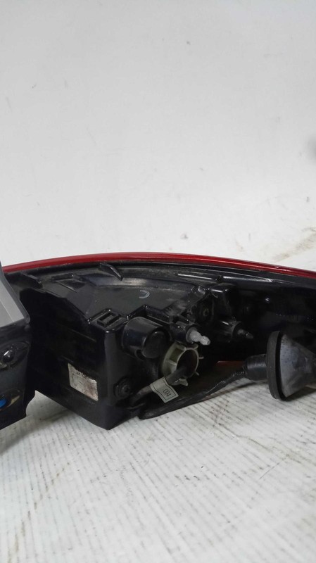 2018 Hyundai KONA Left Tail Light Assembly Grey 664679 45K Miles