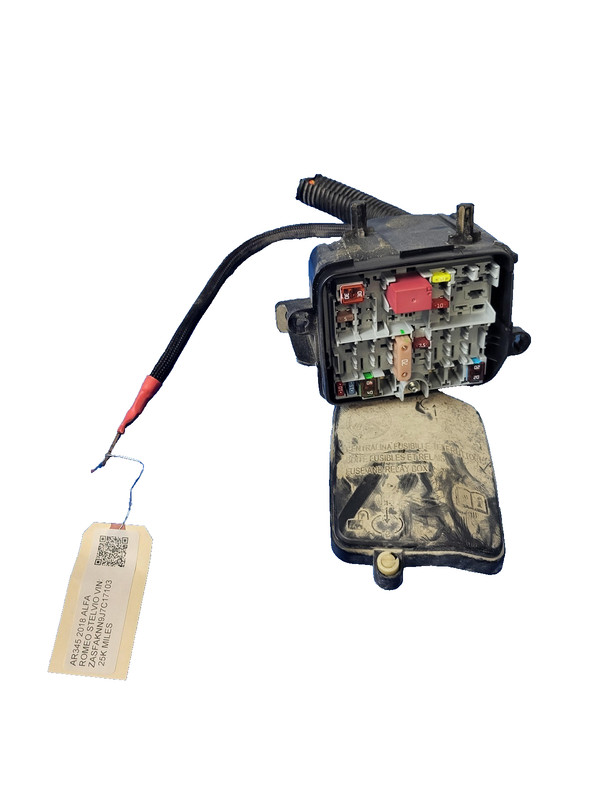 Used Oem Alfa Romeo Right Fuse Relay Junction Box for 2017-2021 Stelvio 2.0L AWD