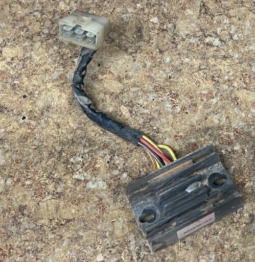 1985 Suzuki LTF 250 ATV Quad Runner Motor Electric Voltage Regulator LT250 4WD