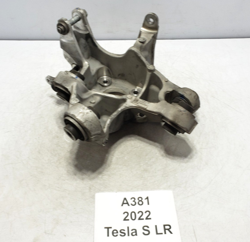 ✅ 21-23 OEM Tesla Model S Rear Right Passenger Side Spindle Knuckle Hub 48k