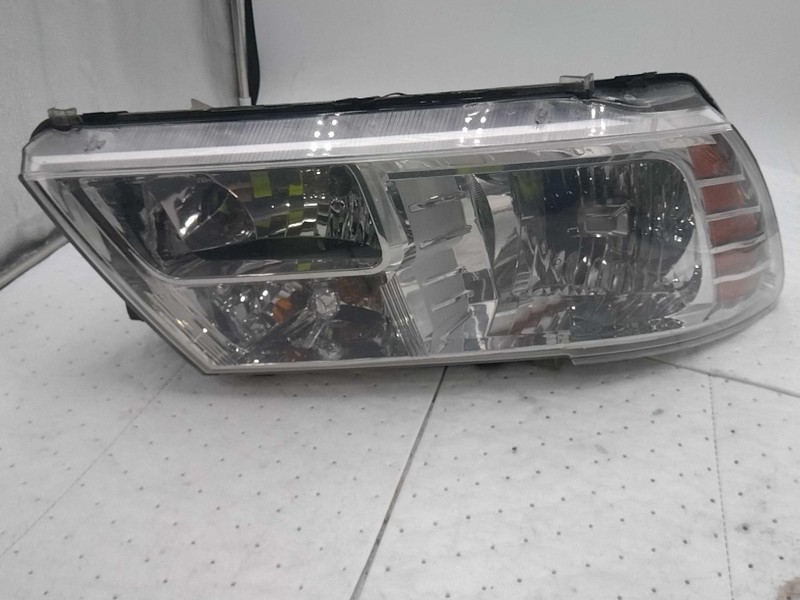 2016 Dodge Journey Right Headlight Assembly Black OEM 527445 Used 139k Miles