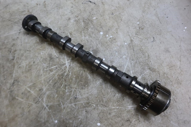 2018-2026 Jeep Wrangler JL 3.6L OEM Right Exhaust Camshaft 05048043
