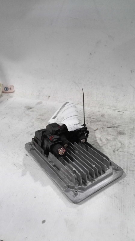 2023 Chevrolet Trailblazer Engine Control Module ECM 32K Mi OEM Maroon