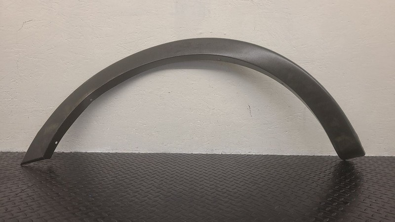 04-08 Ford F150 Left Driver Fender Flare Molding Black OEM 4L3Z-16039-BAA