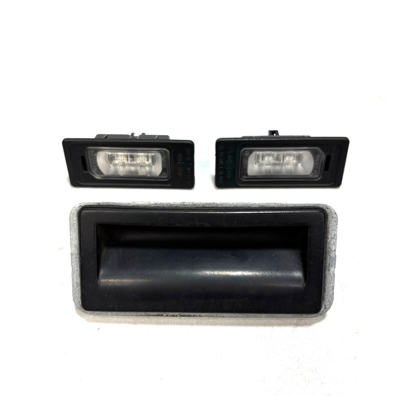 📌 2012-2018 AUDI A3 A6 A7 REAR LICENSE PLATE LIGHT LAMP SET W/ HANDLE OEM