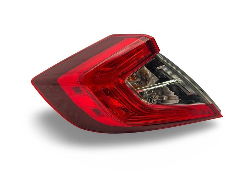 2016-2021 HONDA CIVIC LEFT TAILLIGHT QUARTER MOUNTED 2.0L AT FWD 62K SPORT 62505