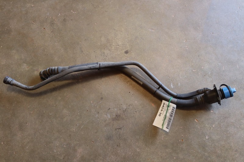 2019 FORD F250 SD 6.7L DIESEL DEF FUEL FILLER NECK PIPE TUBE OEM