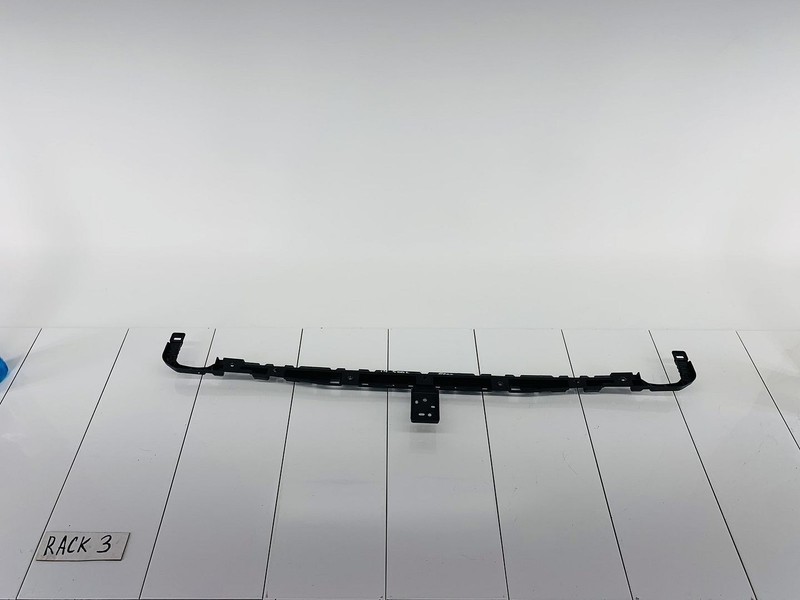 14-19 FIAT 500L REAR BUMPER FASCIA CENTER SUPPORT MOUNT BRACKET OEM