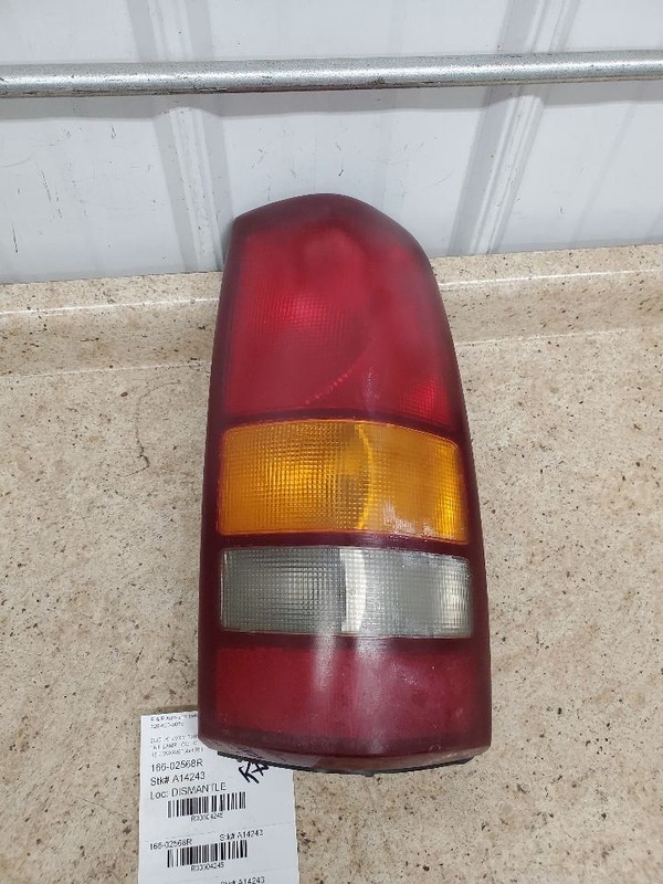 Passenger Tail Light Sportside Fits 99-03 SIERRA 1500 PICKUP 304245