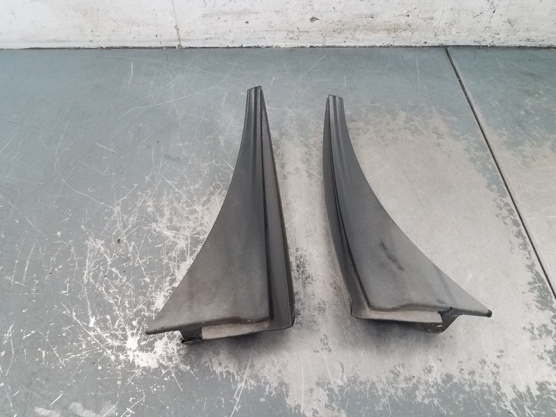 2015 Chevy Corvette C7 Z06 Rear Wheel Opening Molding #0947 D4
