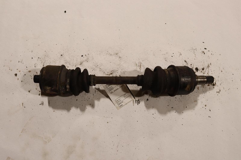 1981-1985 MERCEDES 380SL R107 REAR RIGHT PASSENGER SIDE AXLE SHAFT C U JOINT OEM