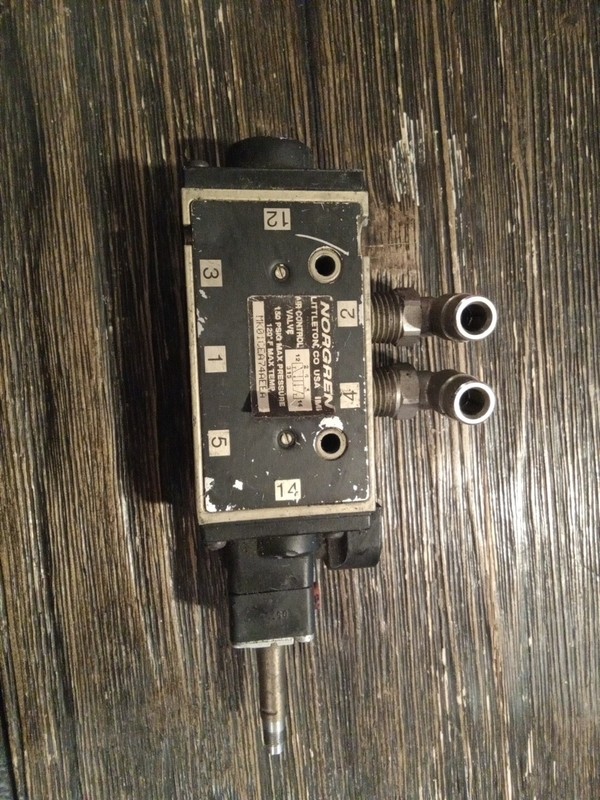 NORGREN Air Control Valve MK01CEA74AEEA