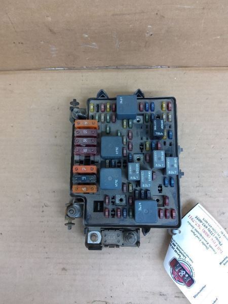 Fuse Box Engine Turbo Fits 01-02 SIERRA 2500 PICKUP 265475