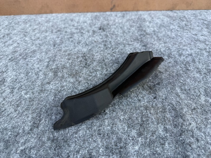 FORD BRONCO SPORT 2021-2024 OEM RIGHT PASSENGER WINDSHIELD COWL COVER TRIM PANEL