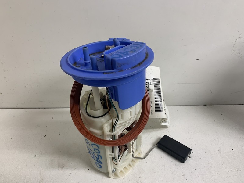 2007-2008 Volkswagen EOS Fuel Pump Sending Unit Float Gas Bracket Filter Oem