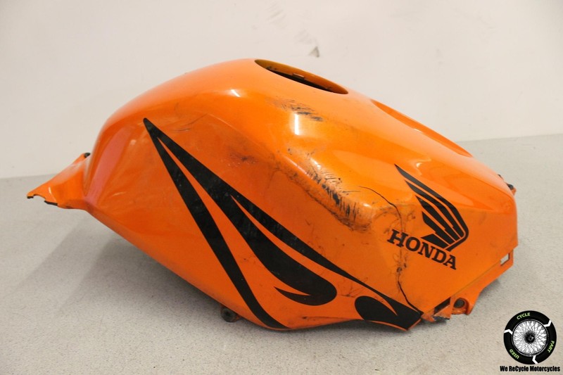 2006 Honda CBR600RR GAS TANK FUEL CELL COVER FAIRING COWL PLASTIC CBR 600 RR 06
