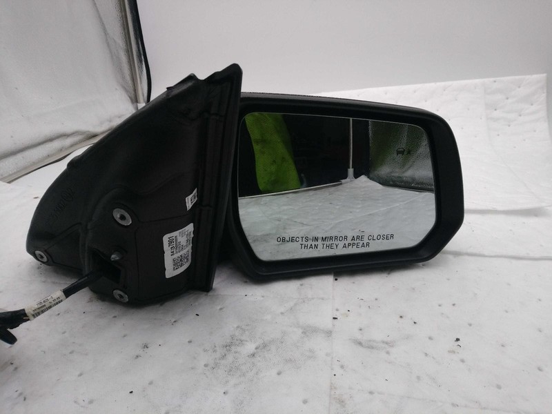 2023 GMC Acadia Right Door Mirror Black OEM Used 41000 Miles w/Memory