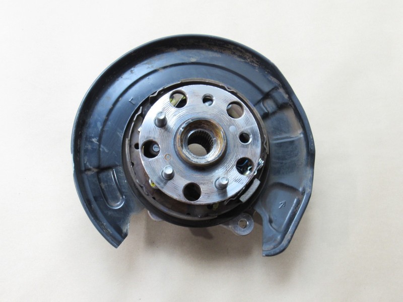 Lexus IS300 2020 Rear Left Driver Suspension Spindle Knuckle Wheel Hub 14-21 *