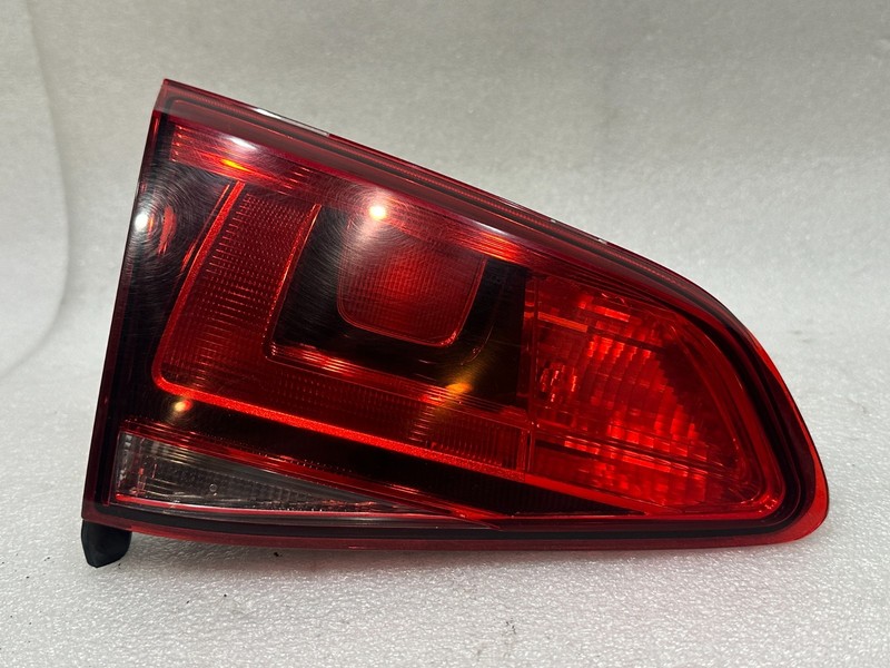 2015 2016 2017 Volkswagen VW Golf Alltrack Left Inner Tail light OEM 5GM945259C