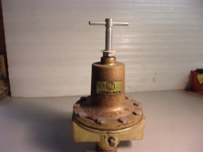 Norgren 11-016-021 Regulator Valve 125 psi *FREE SHIPPING*