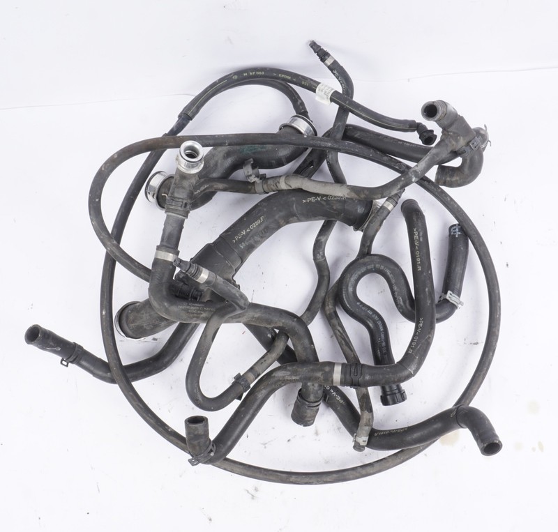 12-13 Mercedes W221 S63 AMG CL550 S550 Engine Radiator Cooling Hose Line OEM