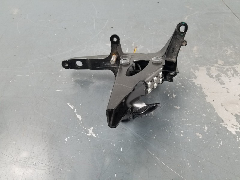 2015 McLaren 650S Spider Right Hinge Bracket #4100 X2