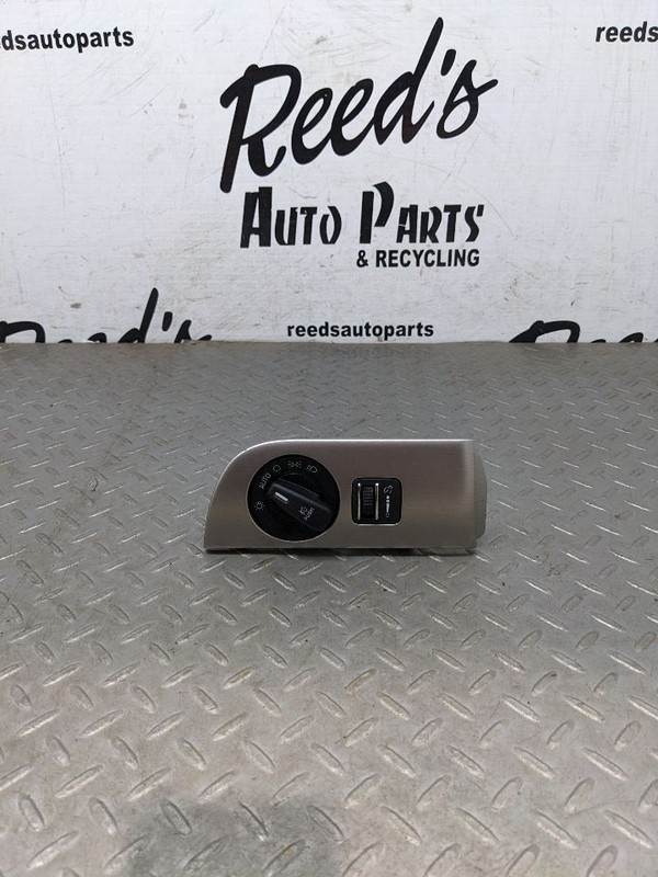 2011 - 2020 DODGE DURANGO DASH HEADLIGHT LIGHT LAMP SWITCH W/ TRIM PANEL 1167284