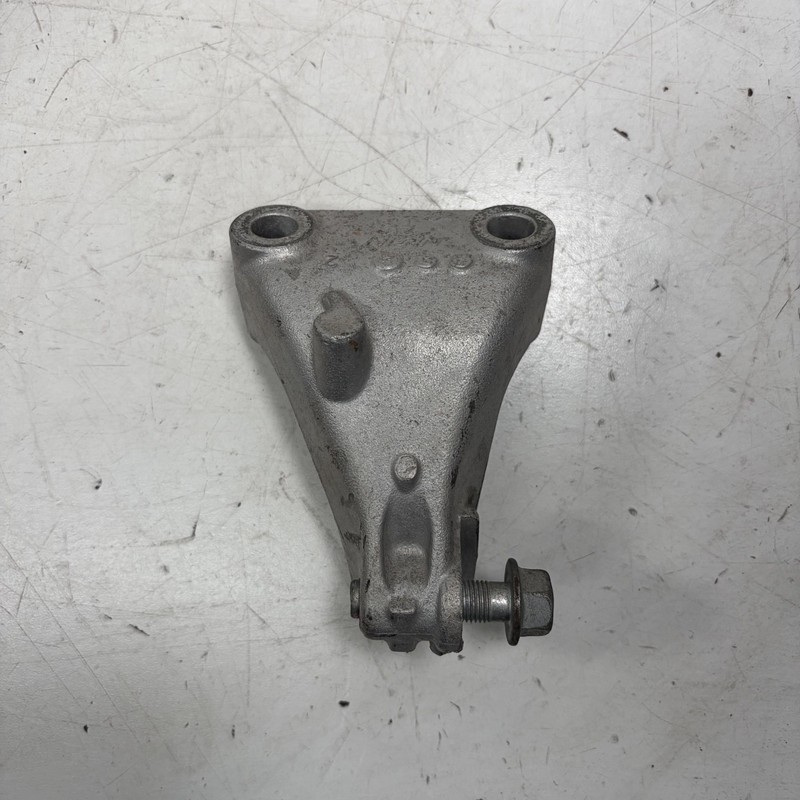 14-15 Honda Accord Hybrid Engine Side Mount Bracket 50620-T3V-A01 OEM