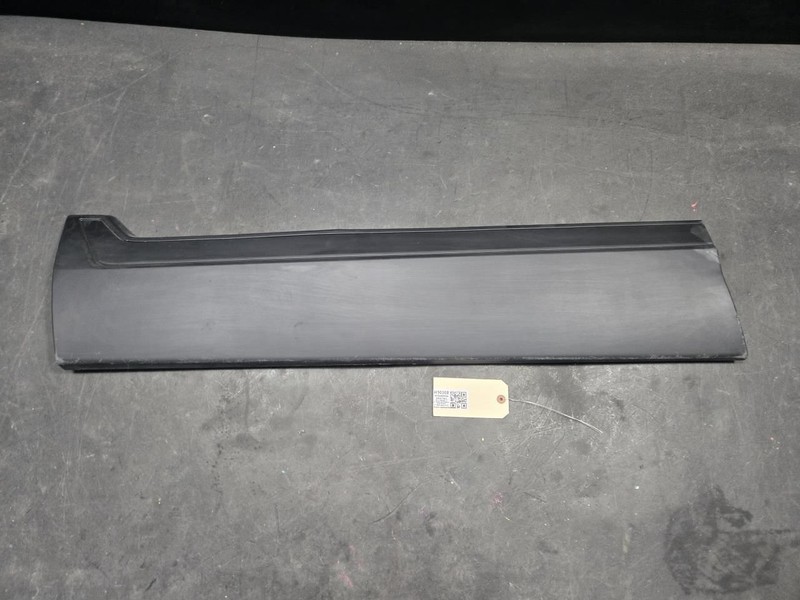 Front Left Door Lower Molding 2019 Honda CR-V 75332-TLC-A01 2017 2018 - 2022 X