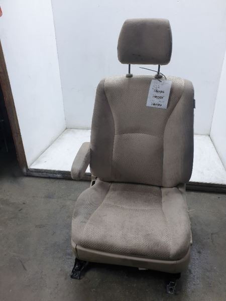 04-07 TOYOTA HIGHLANDER DRIVER SIDE FRONT BEIGE FA03 CLOTH BUCKET SEAT ASSEMBLY
