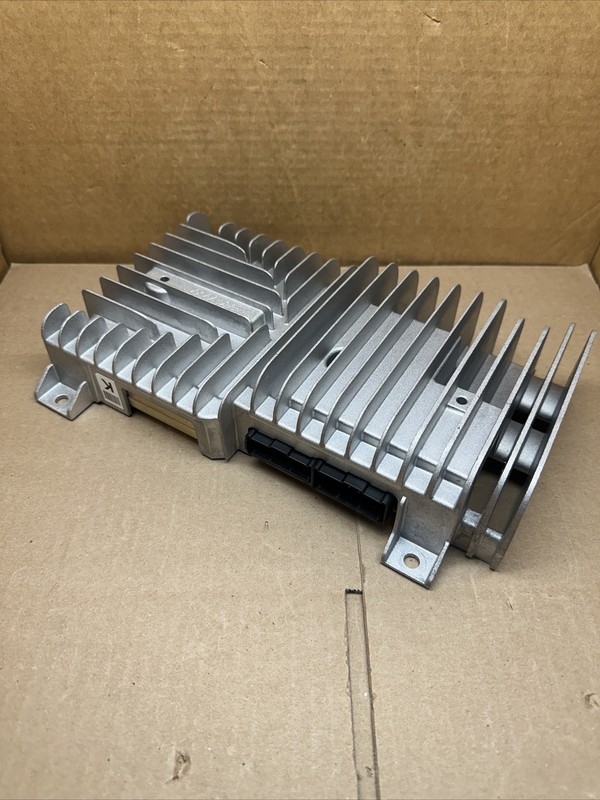 2015-2022 Nissan Murano Bose Radio Audio Amplifier Amp 28061 5AA1C OEM
