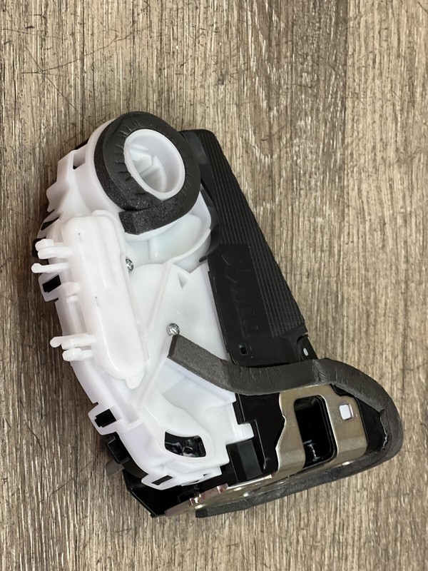 2013-2020 Honda Chapa Puerta Trasera Der ASSY OEM L88 14170