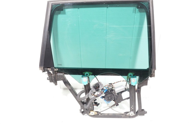 04-07 VOLKSWAGEN TOUAREG REAR RIGHT PAS SIDE WINDOW REGULATOR GLASS COMPLETE OEM
