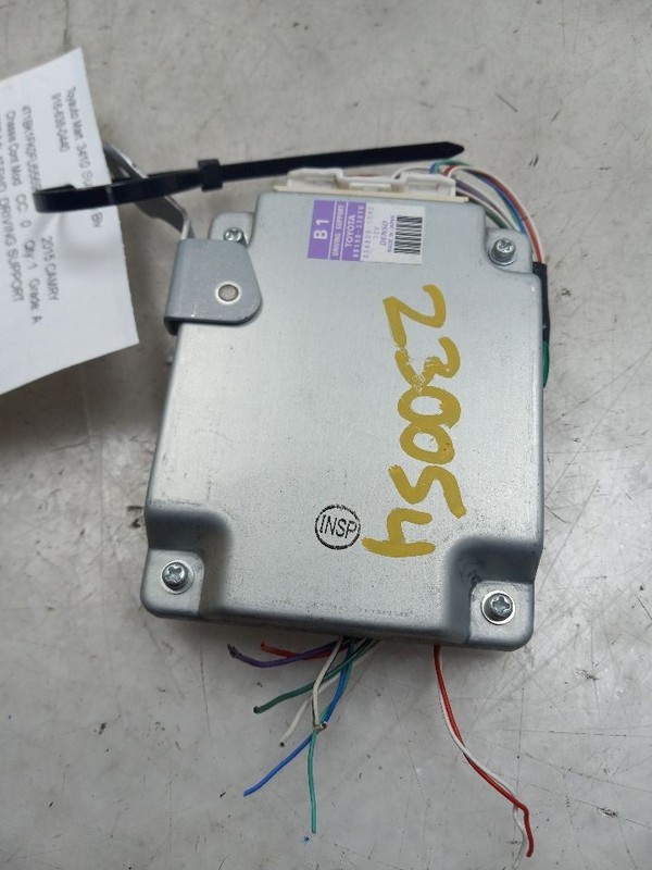 Chassis ECM Driver Assist Pre-crash System VIN F Fits 15-17 CAMRY