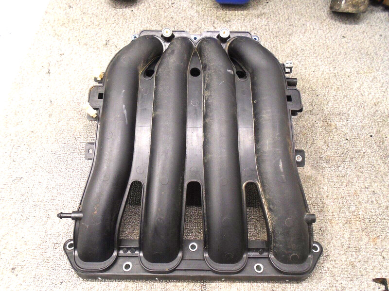 USED INTAKE MANIFOLD 1 6AW-13641-00-00 YAMAHA OUTBOARD 2007-2011 300-350 HP #1