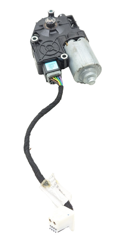08-14 Mercedes W204 C250 C350 E550 Sunroof Sun Roof Motor 2048201442