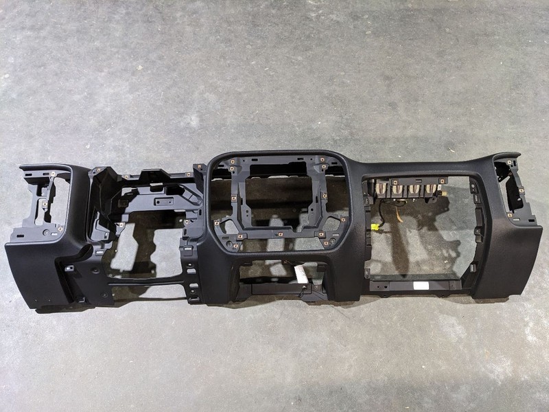 14-19 Silverado Black Leather Dashboard Dash Trim Panel Assembly OEM Fac 1123865
