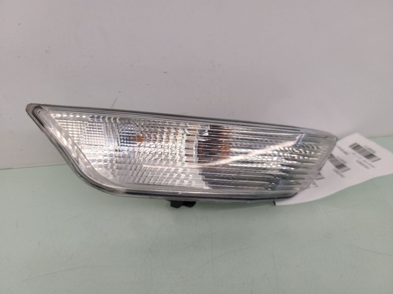 Driver Corner/Park Light Bumper Mounted Fits 15-19 MUSTANG 590113